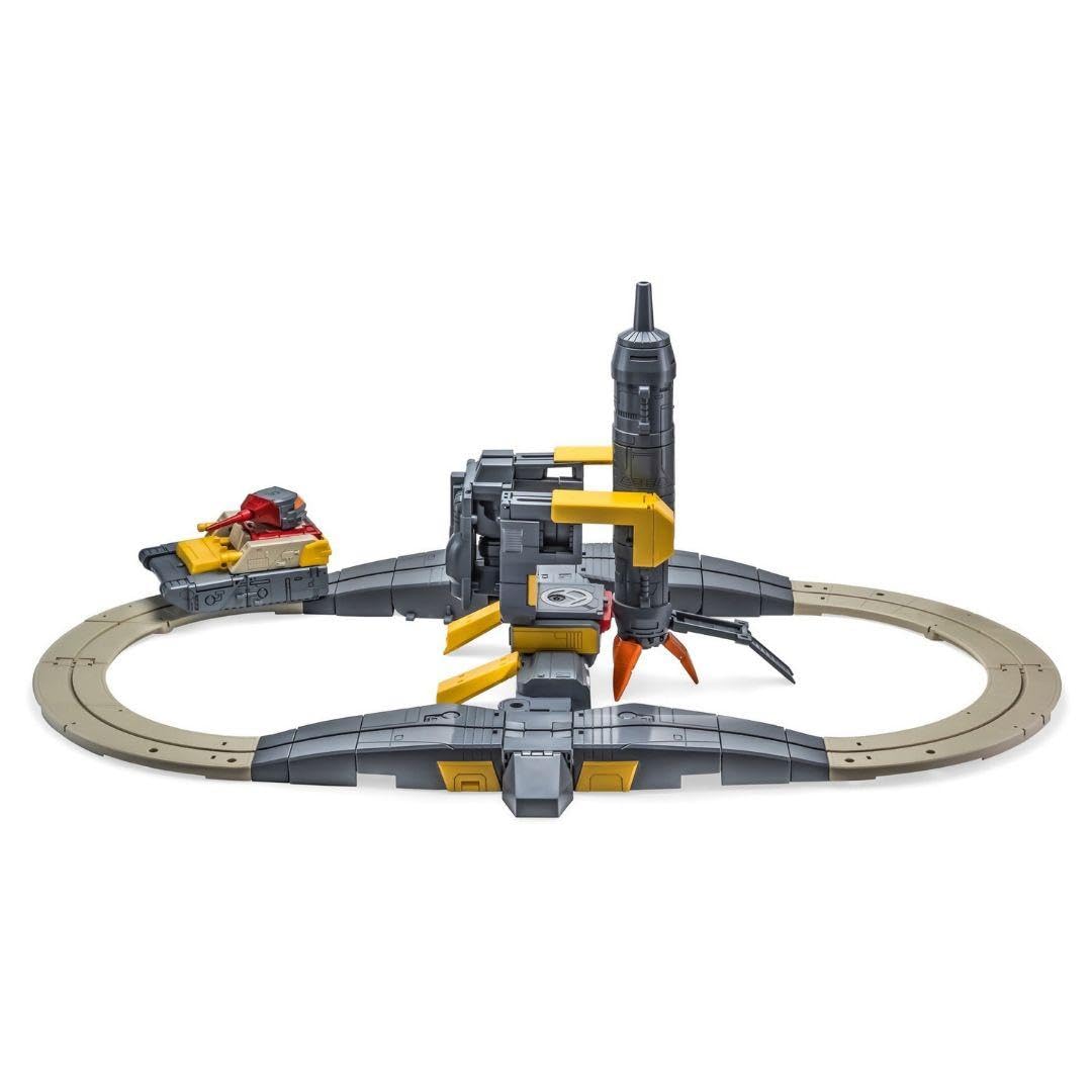 Amazon.co.jp: omega supreme transformers : Toys & Games